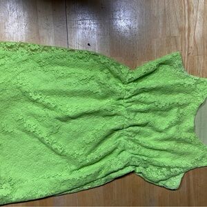 Vibrant Green Lace Dress, size large
